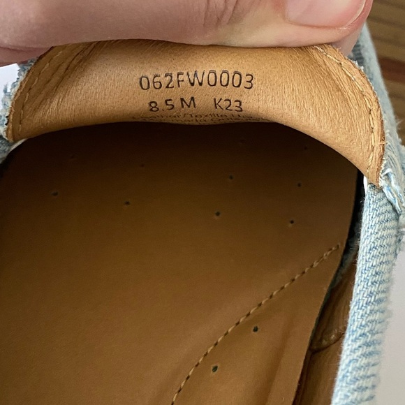 NWOB - Flag Ltd. - Blue Denim Loafers - Size 8.5 - Picture 6 of 7